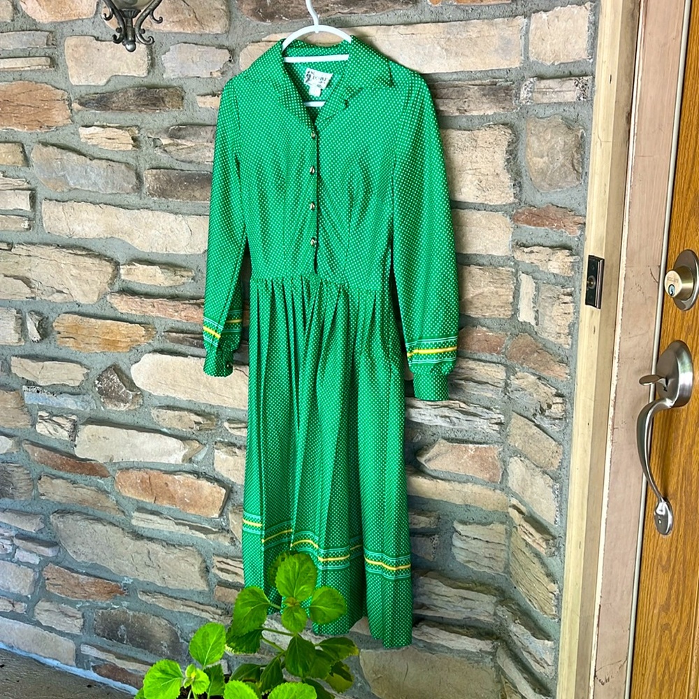 Vintage Kelly, green polkadot, Bermuda of London dress.